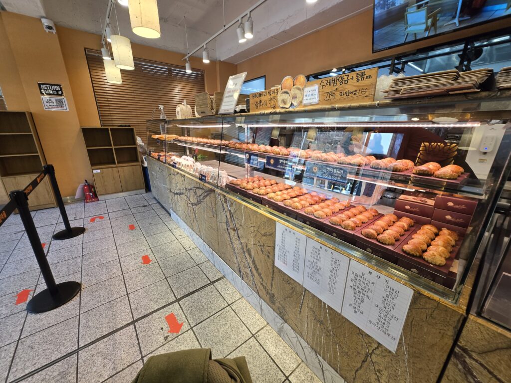 공주 특산물로 만든 공주 밤파이 디저트