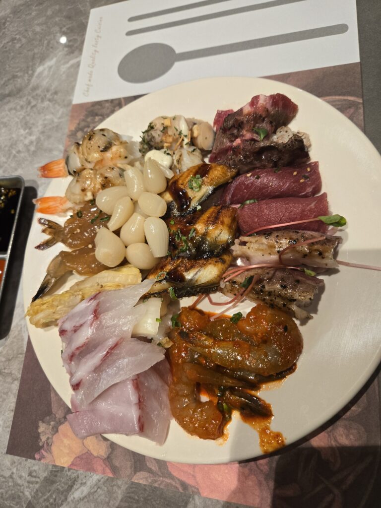 고메스퀘어 메뉴 플레이팅 모습