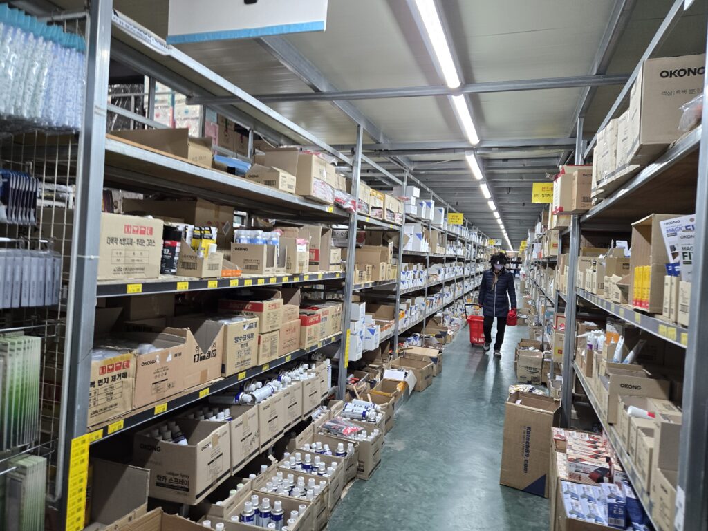가성비 쇼핑이 가능한 청주 억대유통 내부