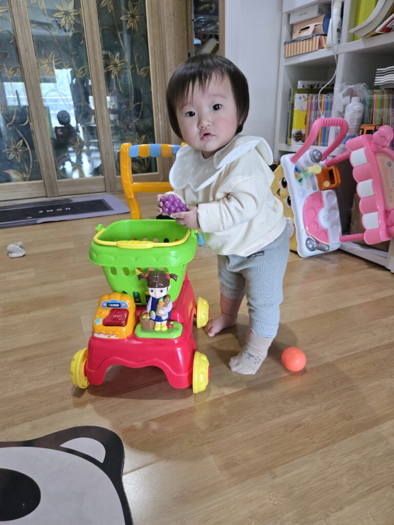 아이 키에 맞는 콩순이 쇼핑카트 높이